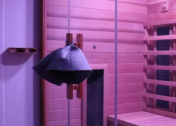 Le Coteau Des Sens Bed & Breakfast *